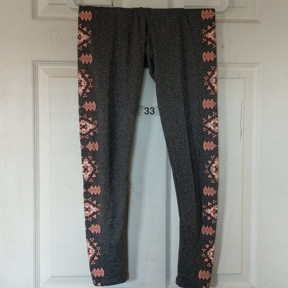 Aztec print leggings